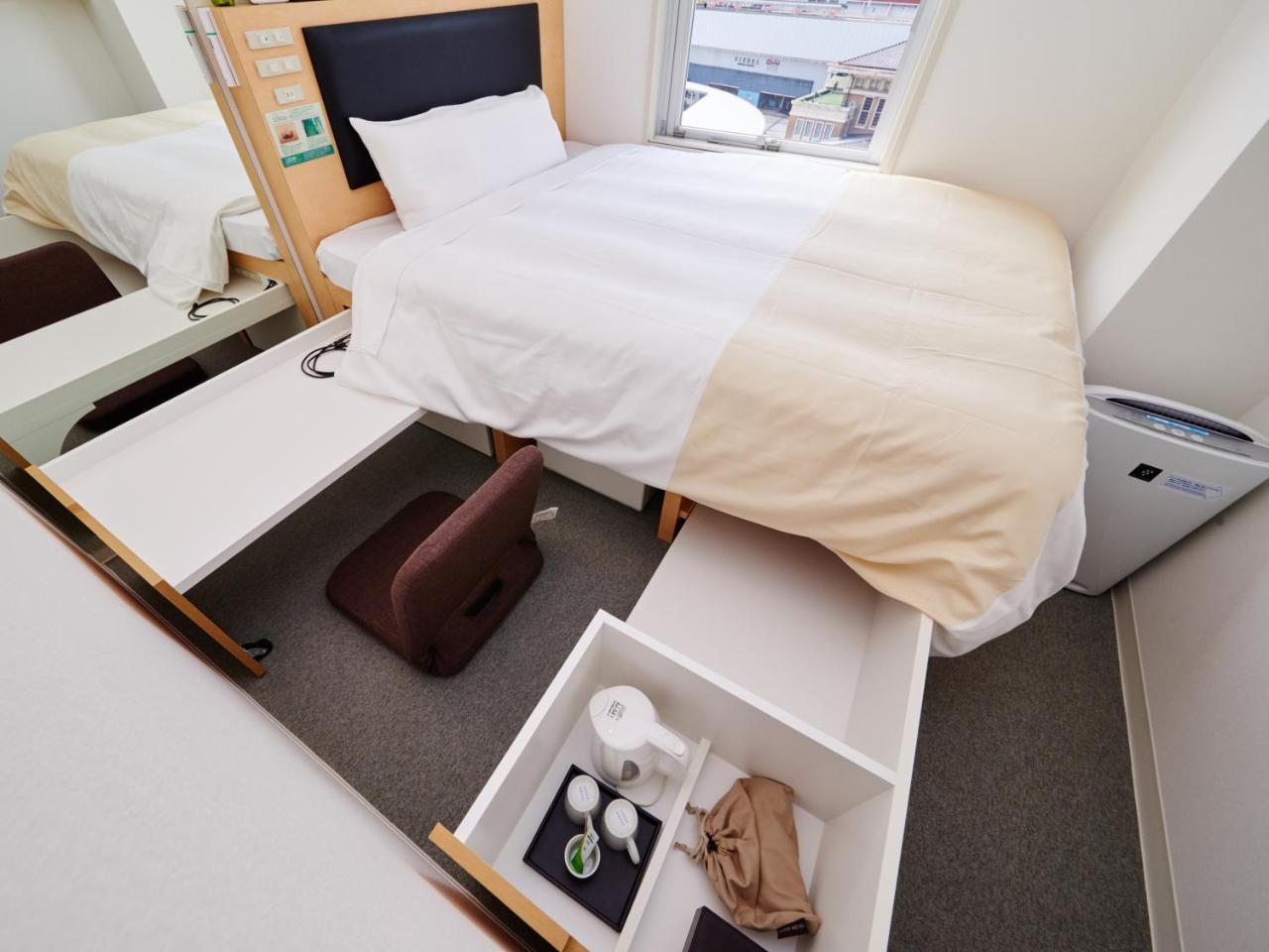 ซูเปอร์ โฮเต็ล เจอาร์ นะระ-เอะกิมะเอะ-ซันโจะโดะริ Hotel นารา ภายนอก รูปภาพ